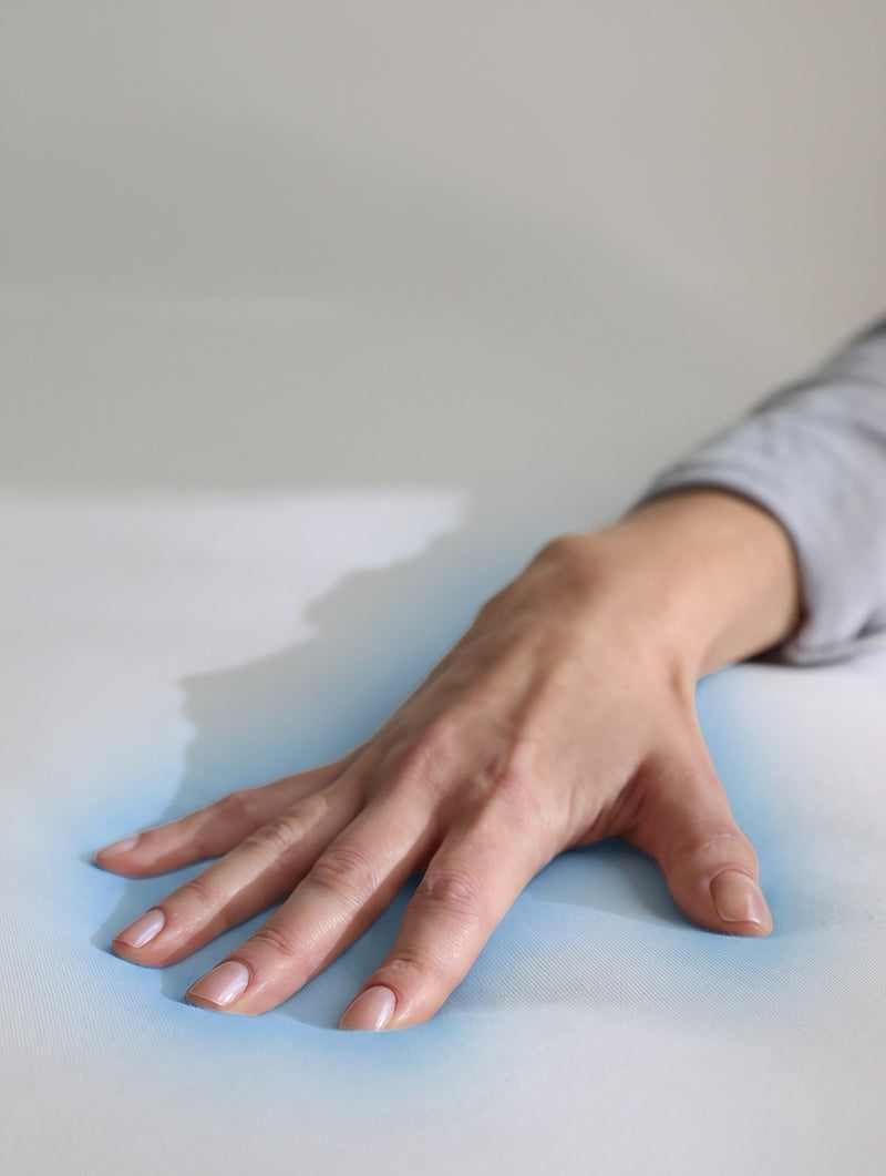 Keeps you at your perfect sleep temperature, all night.